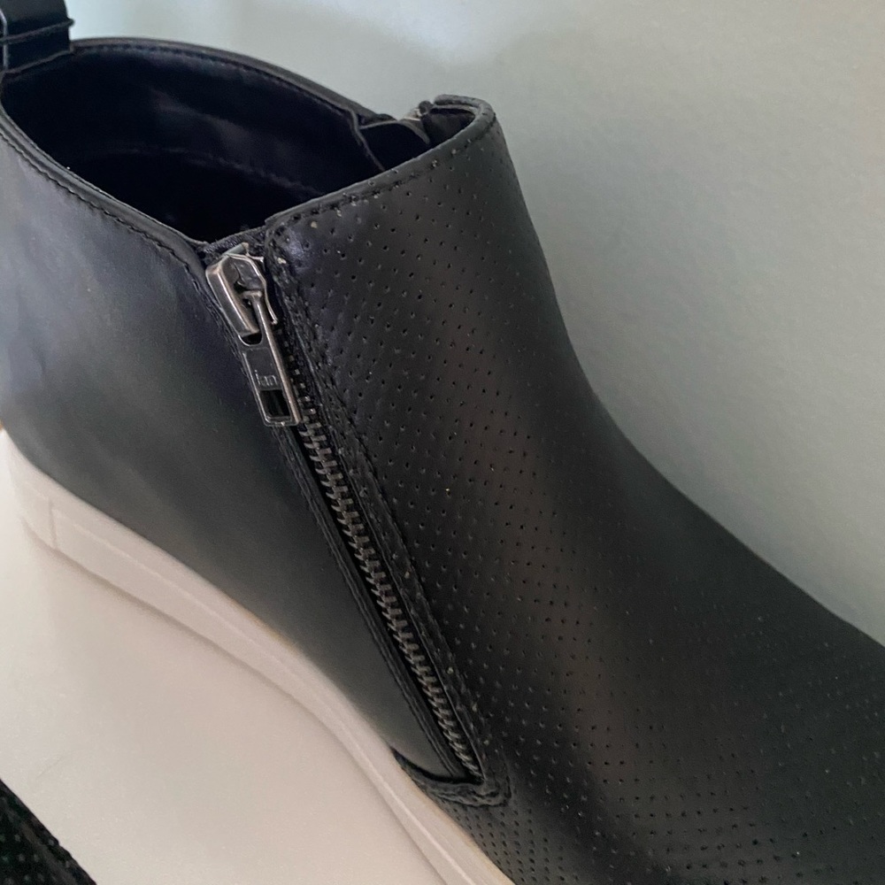 Brand new Memory foam zip-up Shoe-boots - Picture 11 of 12